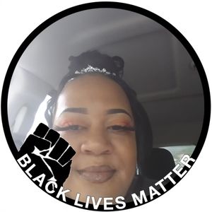 Meet your Posher, Brandi